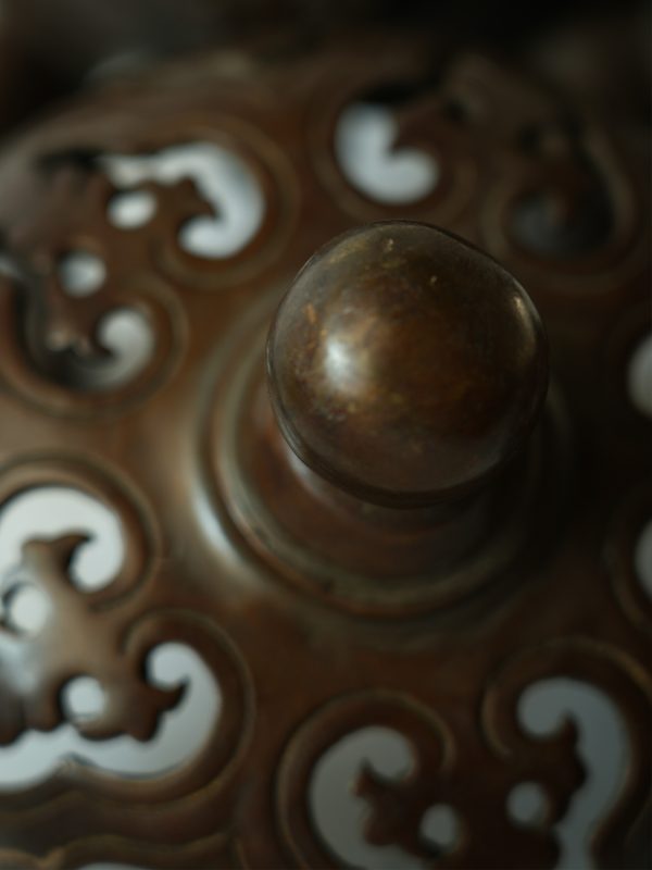 05