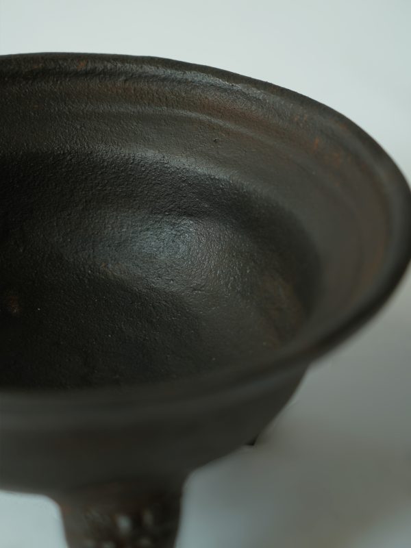 09